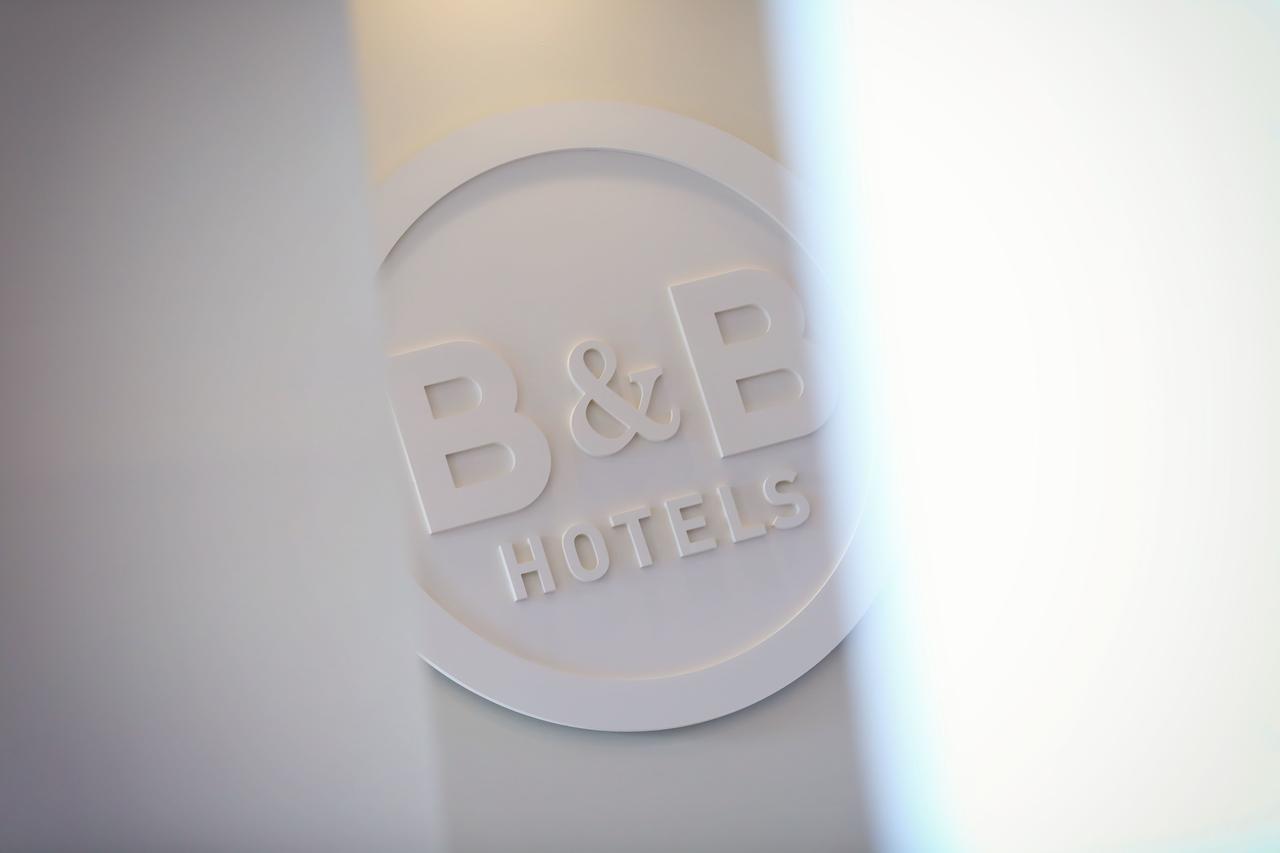 B&B Hotel Сакле Экстерьер фото